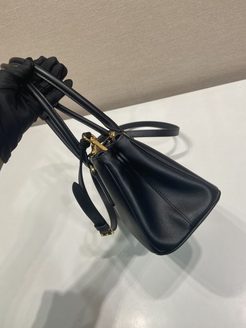 Pra*a top handle bags